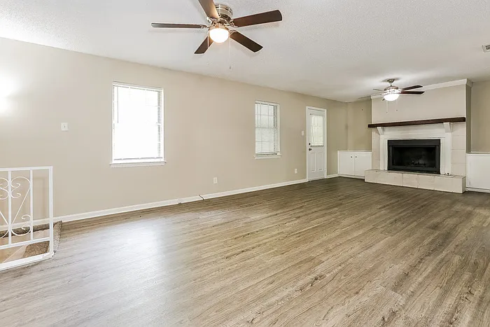 12710 Pleasant View Dr — Photo 5