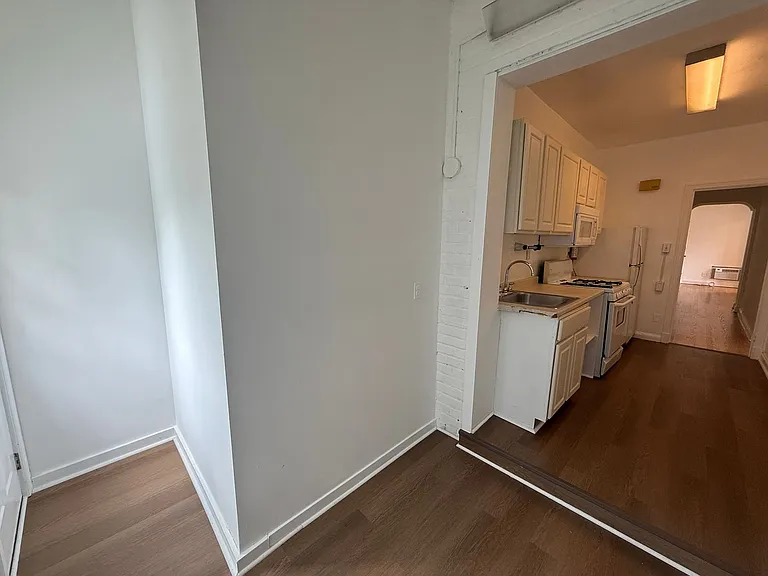 2500 41st St NW — Photo 18