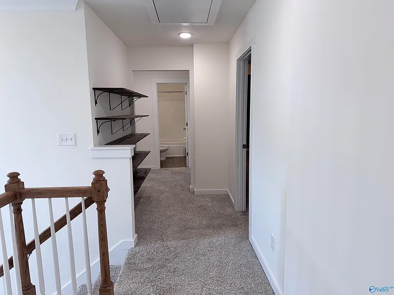 4200 Textile Ln SW — Photo 15