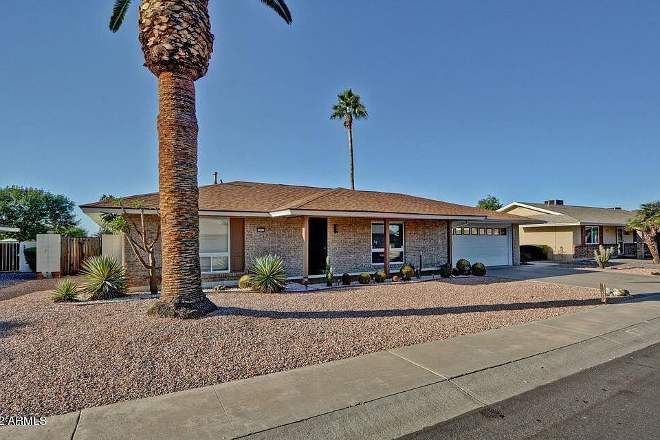 1st image of 10317 W Floriade Dr