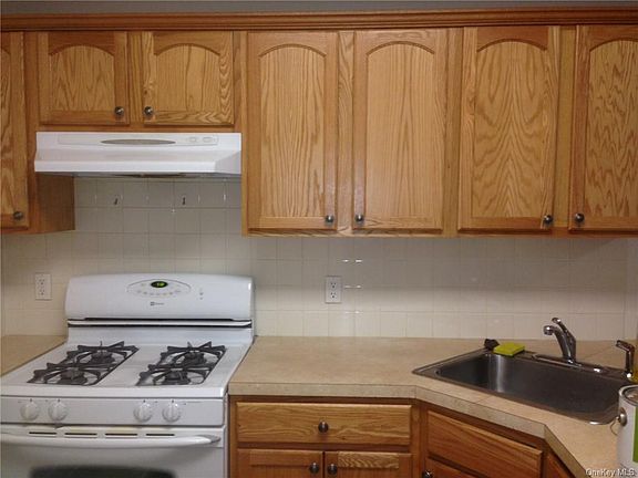 4th image of 250 Tate Ave APT 1A