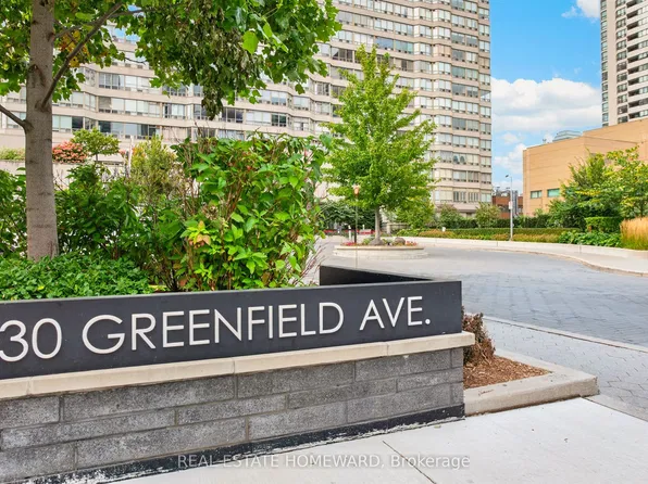 30 Greenfield Ave #1803, Toronto, ON M2N 6N3