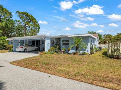 6141 Greenview Dr #135, Sarasota, FL, 34231