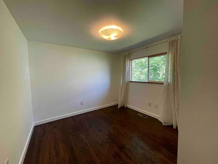 4633 S Fontanelle St — Photo 7