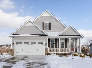 125 Heather Dr, Canonsburg, PA 15317