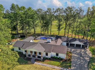 28 Lakeland Dr, McMinnville, TN 37110