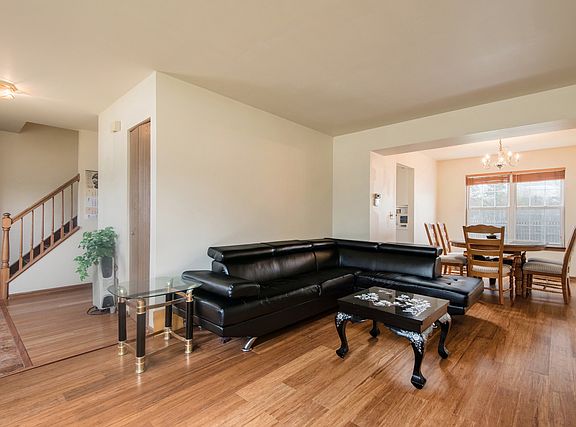 4th image of 124 Wilton Ln