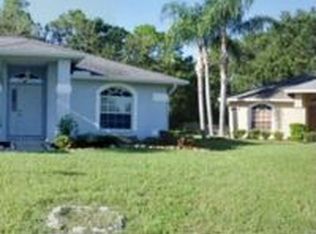 2438 Icecapade Dr, Sarasota, FL 34240