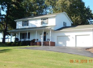 1049 E 5th Ave, Calvert City, KY 42029