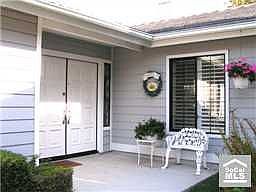 Nice double door entry