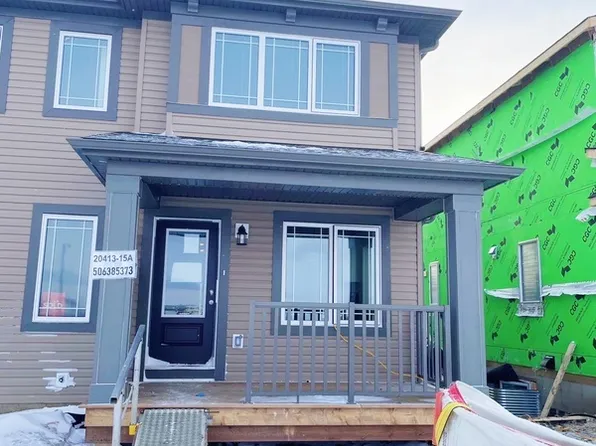 20413 15a Ave NW, Edmonton, AB T6M 1L5