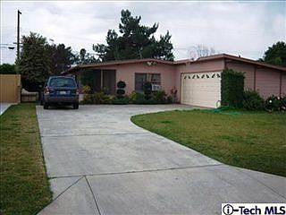 1st image of 16208 E Clovermead St