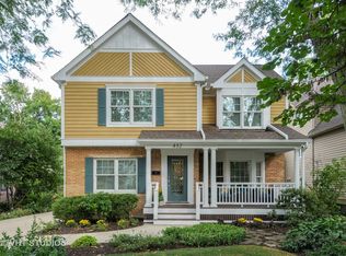 432 S Sleight St, Naperville, IL