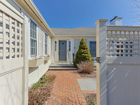 4th image of 1114 Orleans Road #2