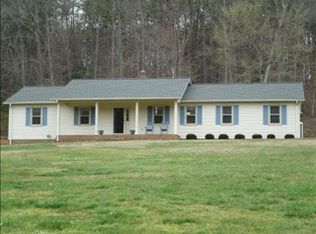 6141 Mountain Hill Rd, Ringgold, VA 24586