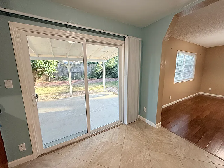 6881 Kettering Cir — Photo 14