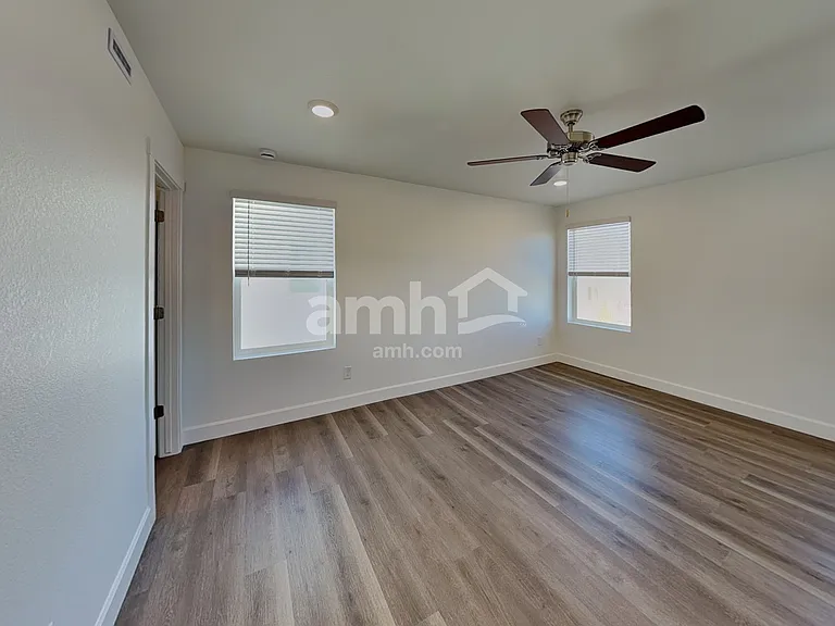 10067 Atchinson Ct — Photo 11