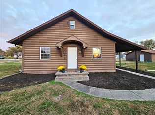 210 N 9th St, Council Grove, KS 66846