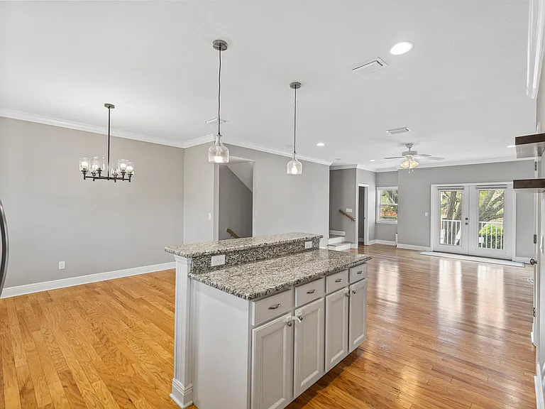 3209 W Horatio St #2 — Photo 5