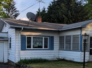 26 Lillian Dr, Mountain Top, PA 18707