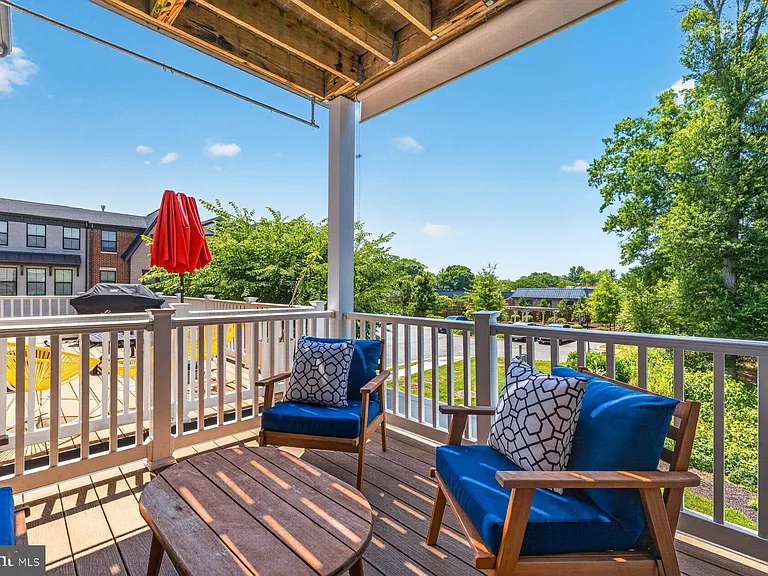 8106 Zoe Pl — Photo 19