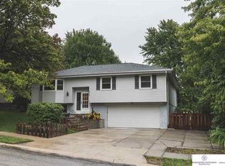8909 S 143rd Ave, Omaha, NE 68138