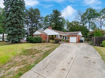 1607 W Exchange St, Akron, OH, 44313