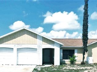 7043 Orchid Lake Rd, New Port Richey, FL 34653