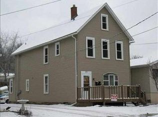 479 Kaufmann Ave, Dubuque, IA 52001