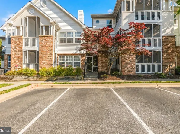 6500 Lake Park Dr APT 202, Greenbelt, MD 20770