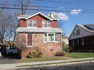 14 Center St, Little Ferry, NJ 07643