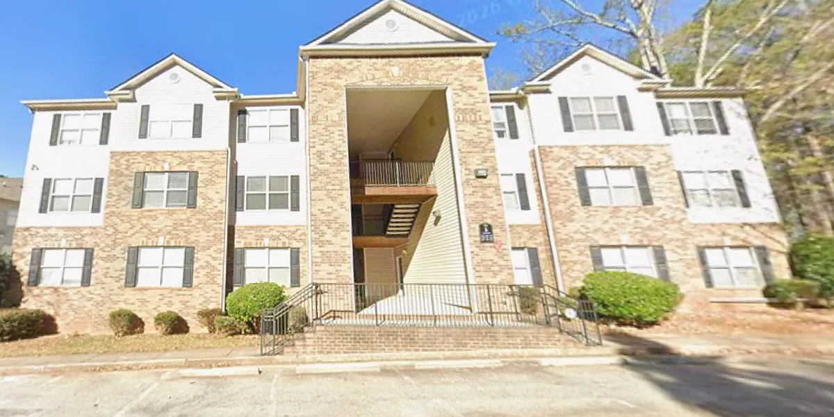 2 bed, 2.0 bath, 1202 sqft, $1,700 — Photo 3