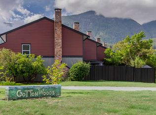 1500 Judd Rd #33, Squamish, BC V0N 1H0