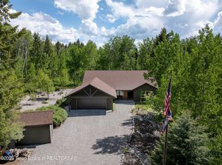 332 N Forest Dr, Thayne, WY 83127