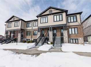 160 Rochefort St #E5, Kitchener, ON N2R 0P5