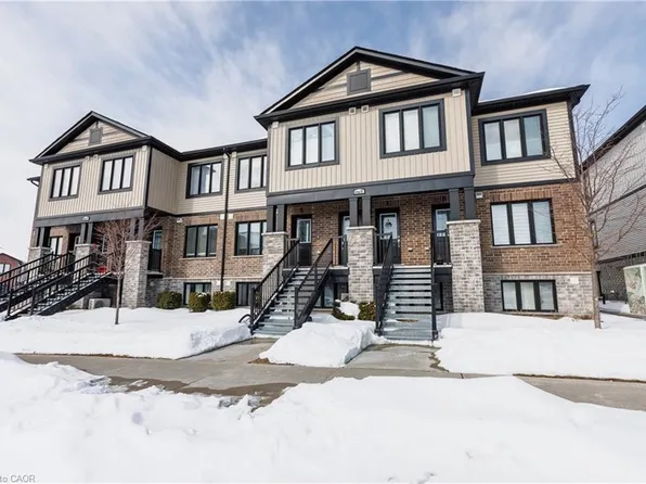 160 Rochefort St #E5, Kitchener, ON N2R 0P5