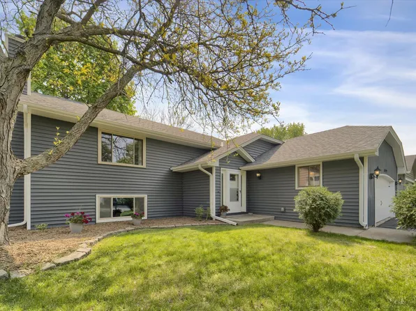 8127 Jensen Ave S, Cottage Grove, MN 55016