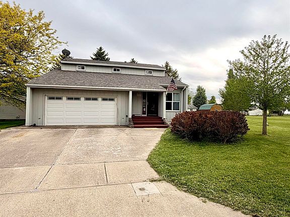 4th image of 2323 21st St SW