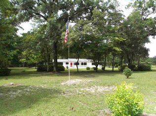12 Roland Harvey Rd, Crawfordville, FL 32327