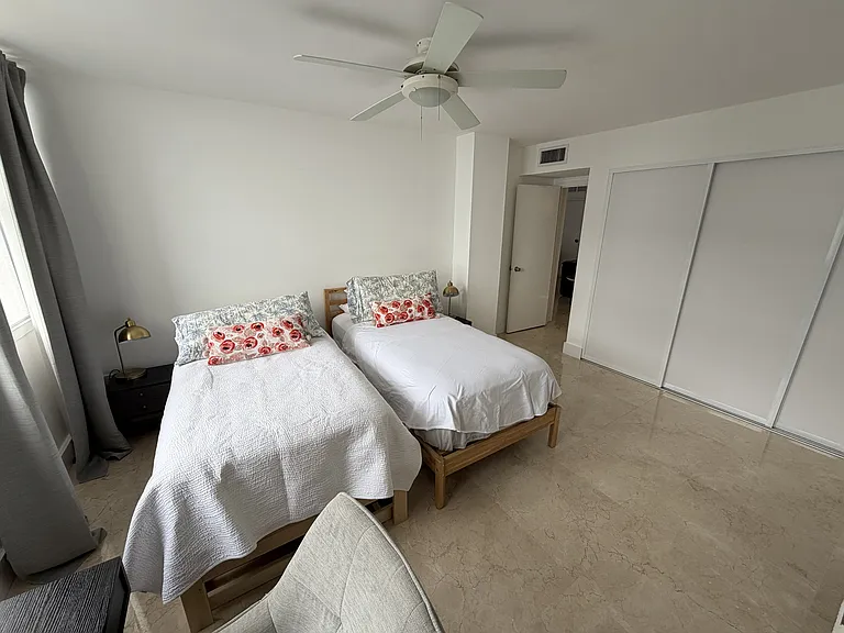 1420 Brickell Bay Dr #1108 — Photo 30