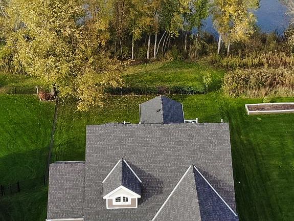 2nd image of 18057 Duncan Ct