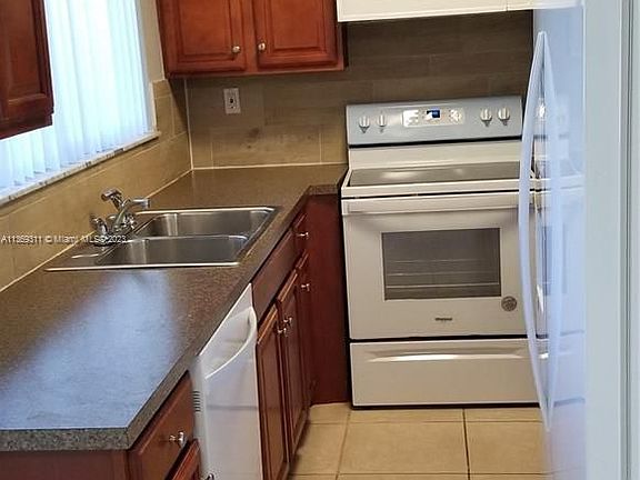 2nd image of 2588 Coral Springs Dr #2588