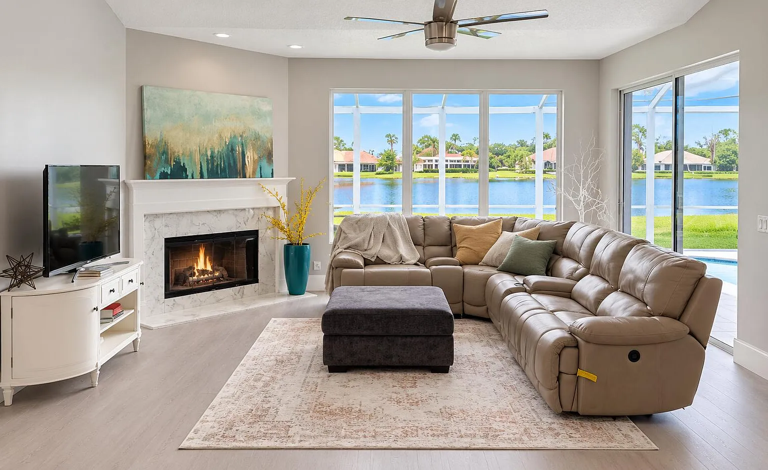 4 bed, 3.5 bath, 3136 sqft, $9,500 — Photo 4
