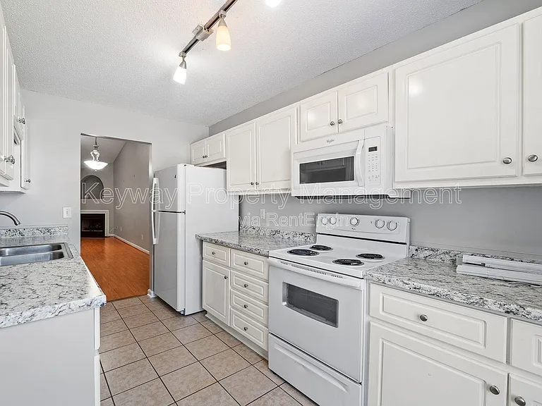 133 Single Tree Ln SW — Photo 5