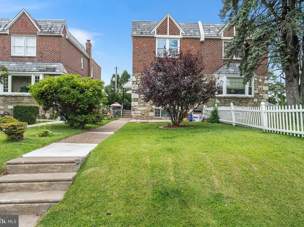 2302 Rhawn St, Philadelphia, PA 19152