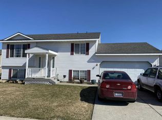 1940 N Stagecoach Dr, Post Falls, ID 83854