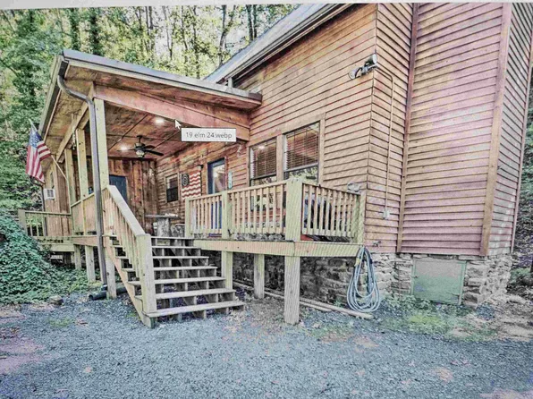 19 E Elm St, Greers Ferry, AR 72067