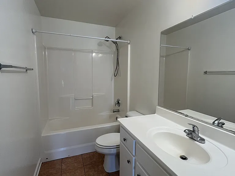 3941 Greenpond Rd — Photo 7