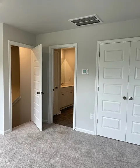 129 Hoffman Park Dr — Photo 18