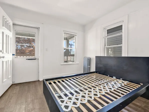 7-06 College Point Boulevard image 23 of 44